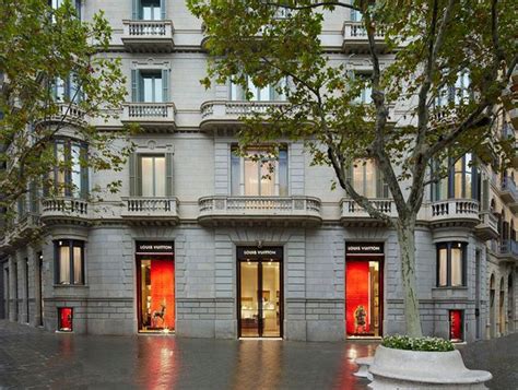 barcelona louis vuitton outlet|Louis Vuitton spain price.